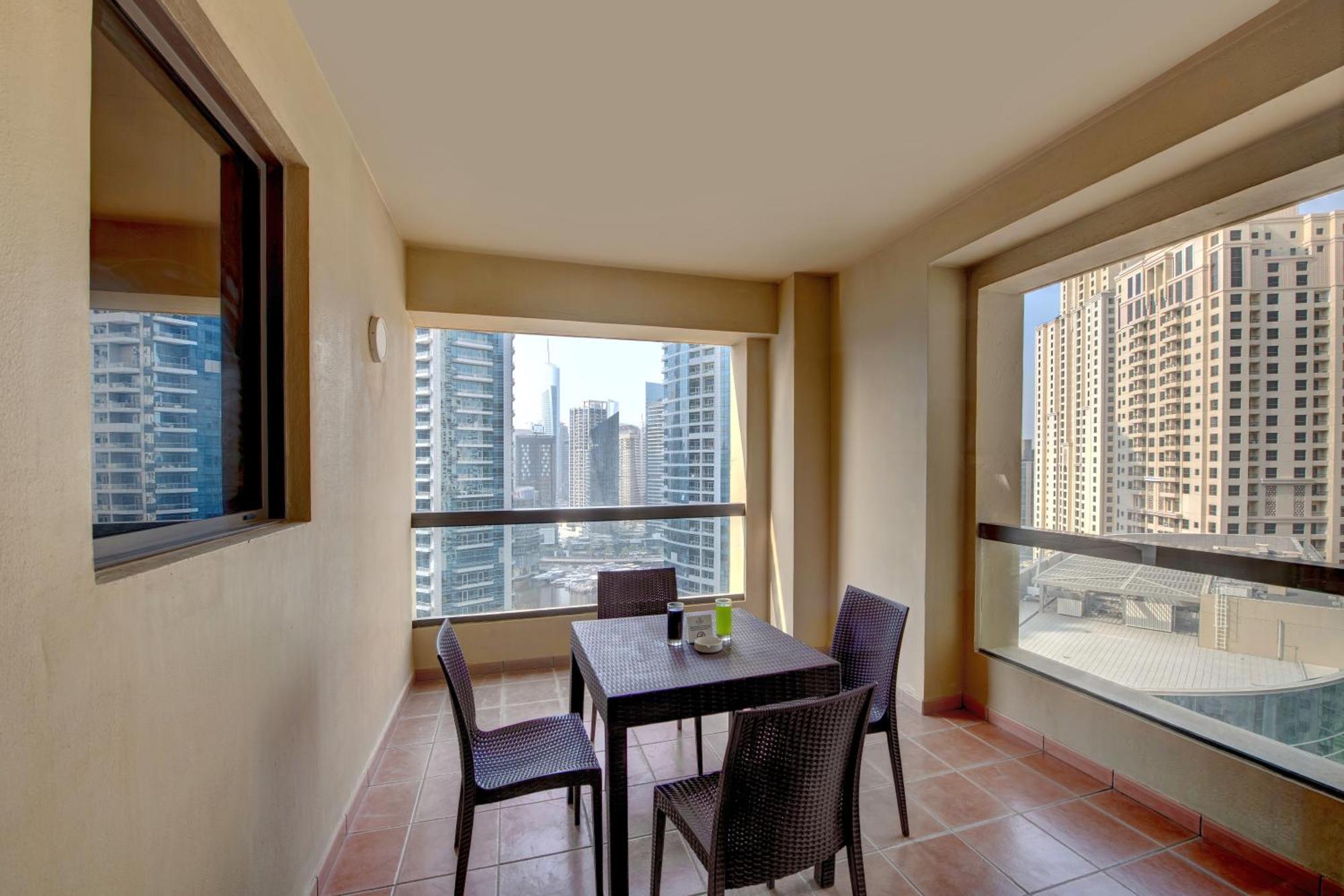 Suha Jbr Hotel Apartments Dubai Exterior foto